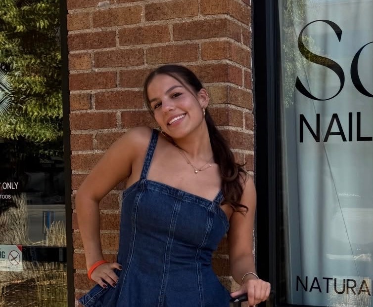 Marisa, Apprentice at Soleil Nail Studio